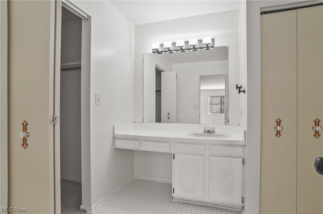 Hampton Woods - Residential