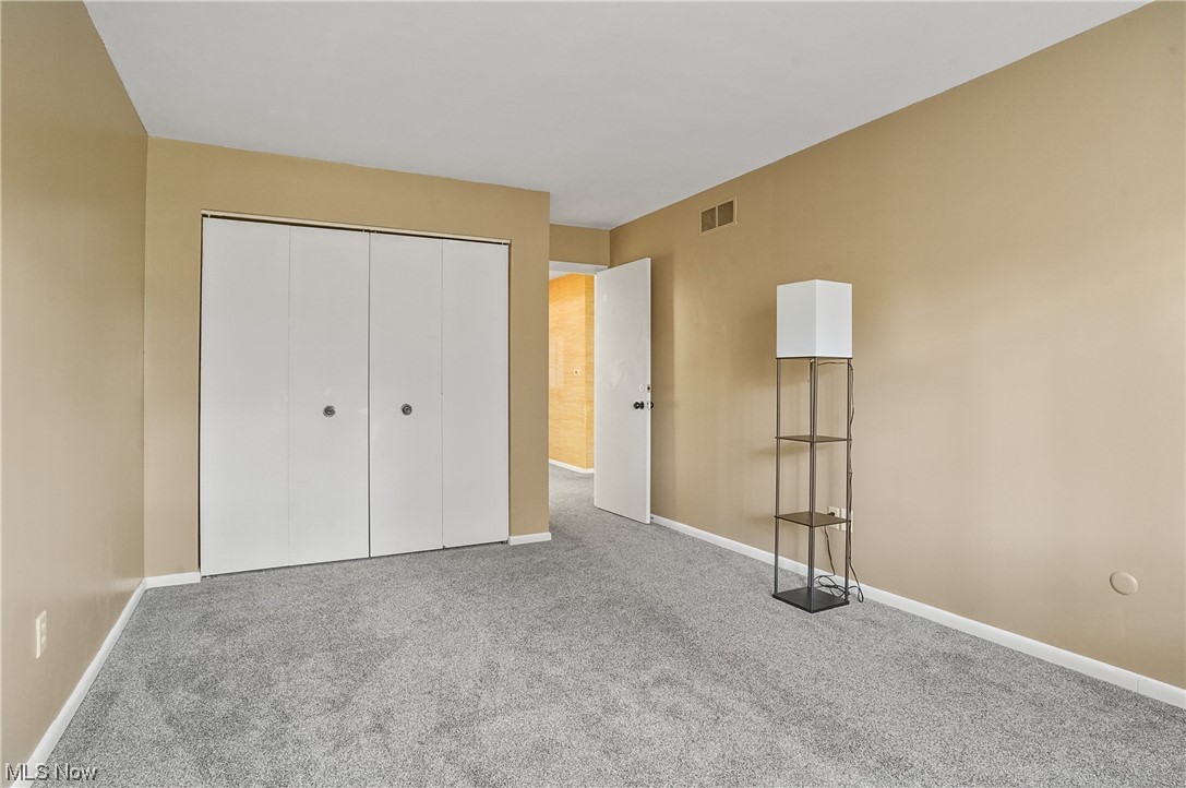 Hampton Woods - Residential