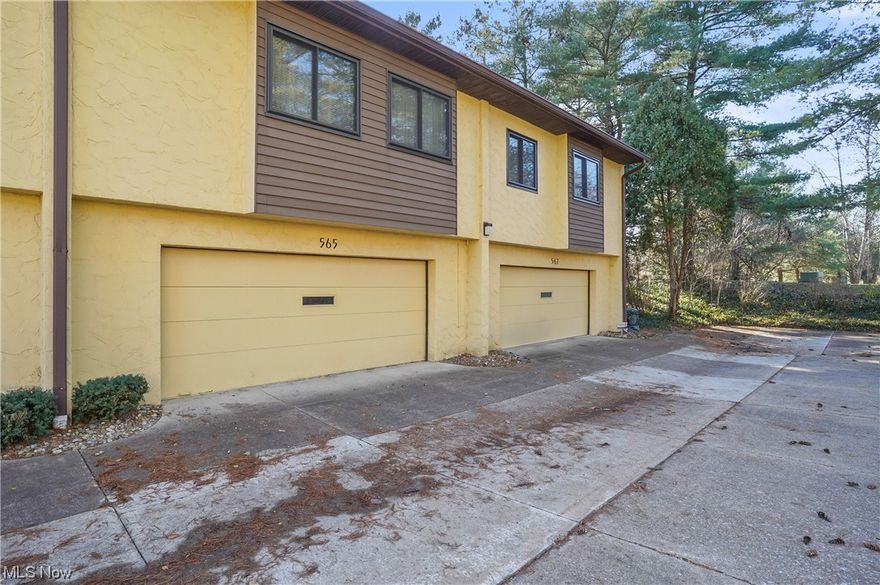 Wonderful three bedroom, two full and one half bath condominium presents numerous updates including new LVT throughout first floor and removal of popcorn ceiling on first floor.  The open floor plan highlights the living room and the family room w/gas fireplace and features three sets of sliders to extensive brick patio.  Open kitchen offers all appliances and a breakfast bar.  Spacious dining area overlooks all living areas.  A half bath is conveniently located. Three generous sized bedrooms are on second level and include the master w/private bath and large walk in closet.  The main full bath and laundry room are also on this level.  Additional updates: all new bathroom lighting and toilets, new disposal, doorknobs, flooring '21, and more. Bring your finishing touches.   
HOA fee includes TW cable and internet.  Pool, tennis courts, and clubhouse community.