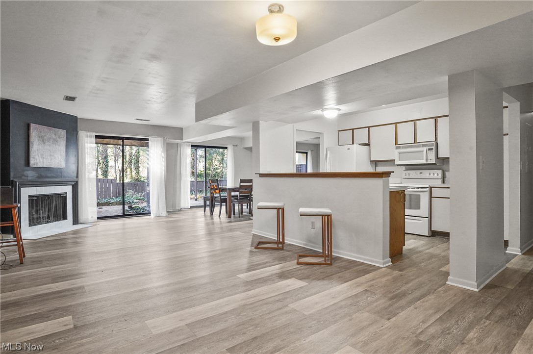 Hampton Woods - Residential