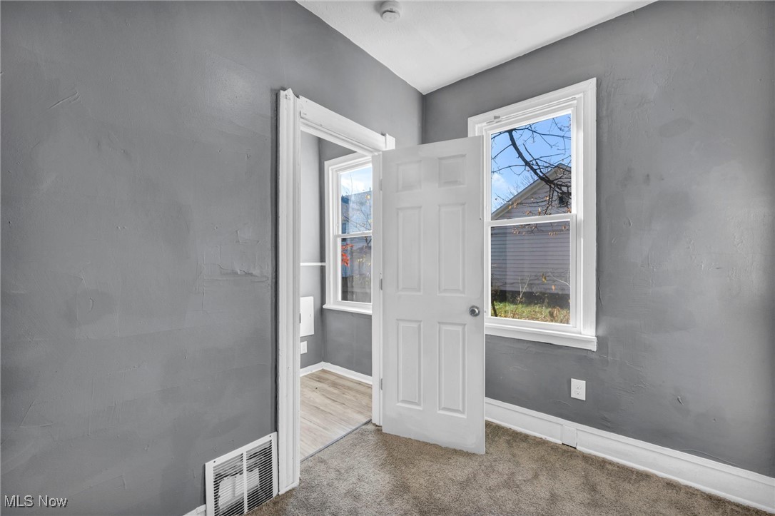 Stone Hickox Hosmer Bates & Smith - Residential Income