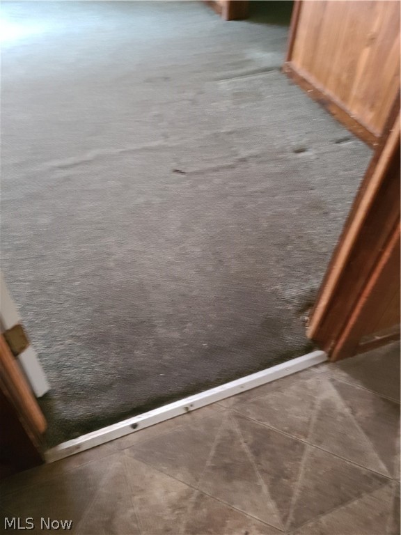 City/Akron - Residential Lease