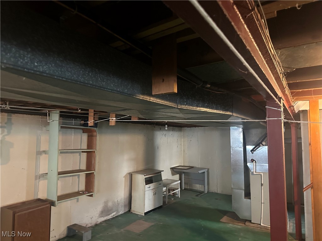 Photo 20 of 29 of 666 N Schenley Avenue house