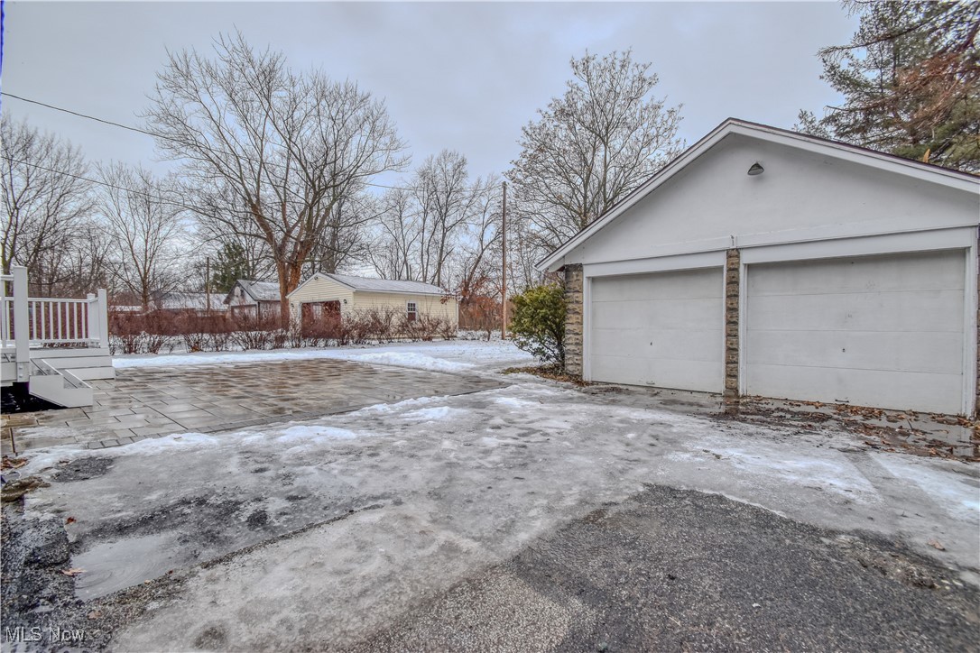 7372 Cadle Avenue, Mentor, Ohio image 24