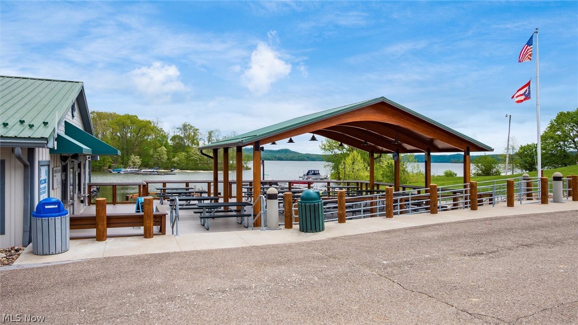 Chestnut Grove Cottage - Residential