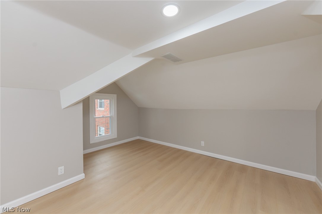 Ridgewood 05 - Residential