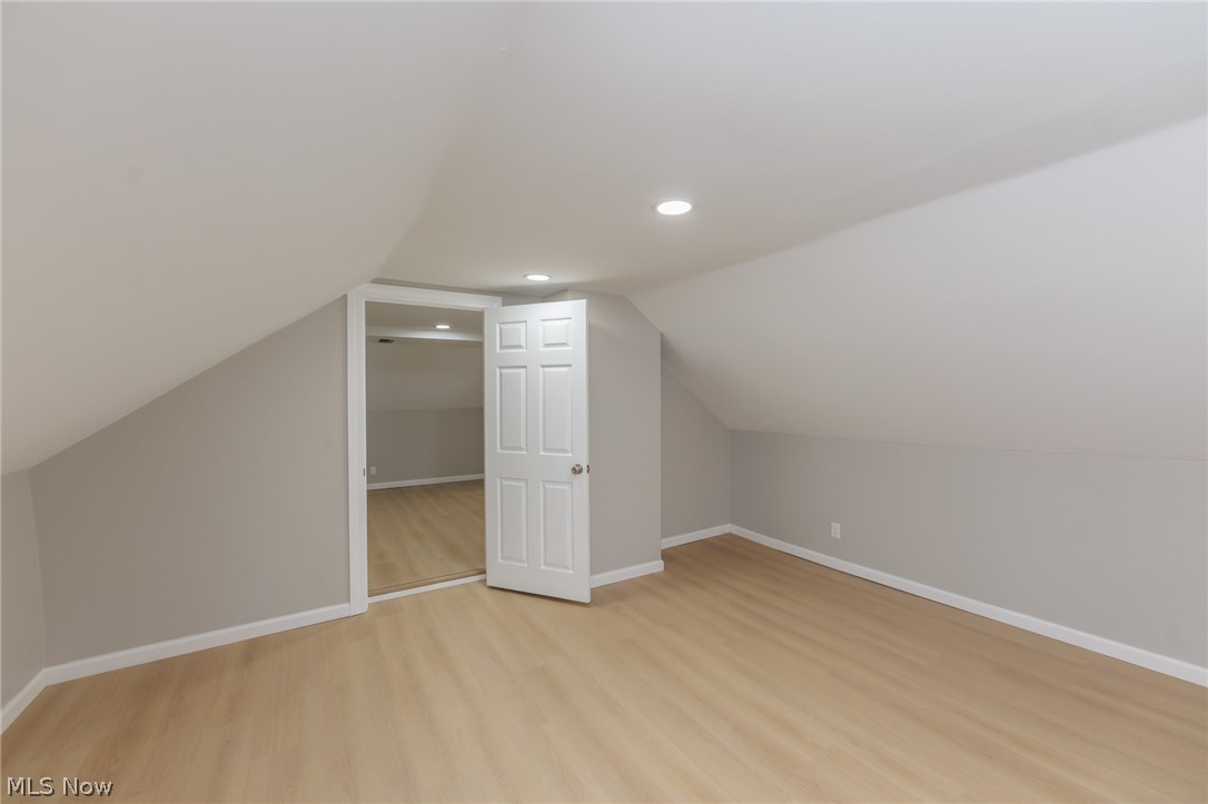 Ridgewood 05 - Residential