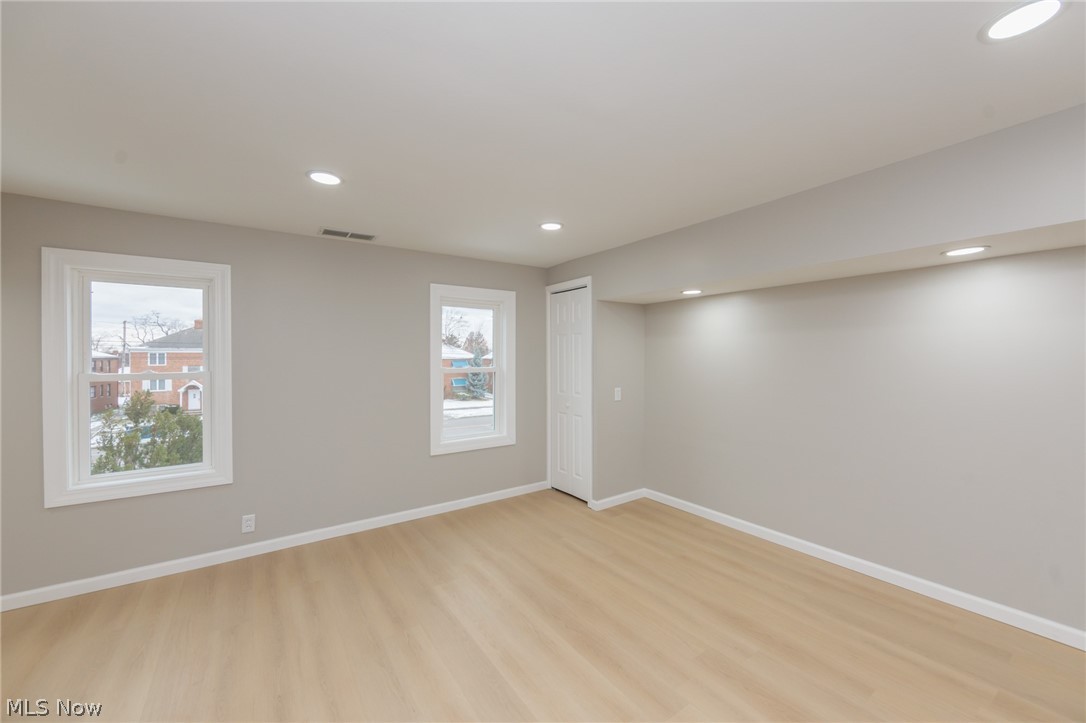 Ridgewood 05 - Residential