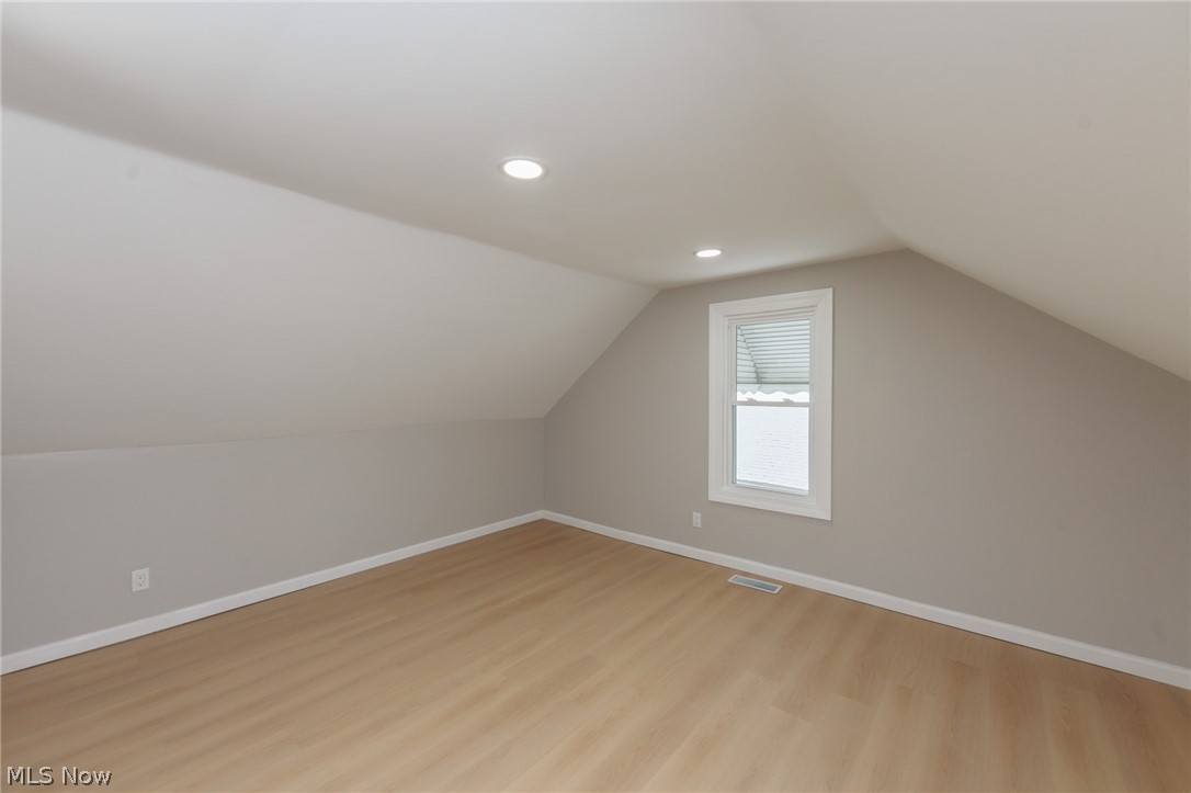 Ridgewood 05 - Residential