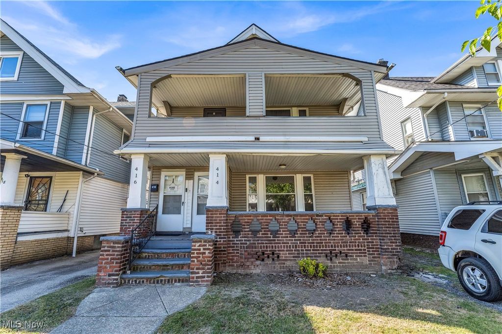 Photo of 414 E 147th Street #DN, Cleveland, OH 44110 (MLS # 5164989)