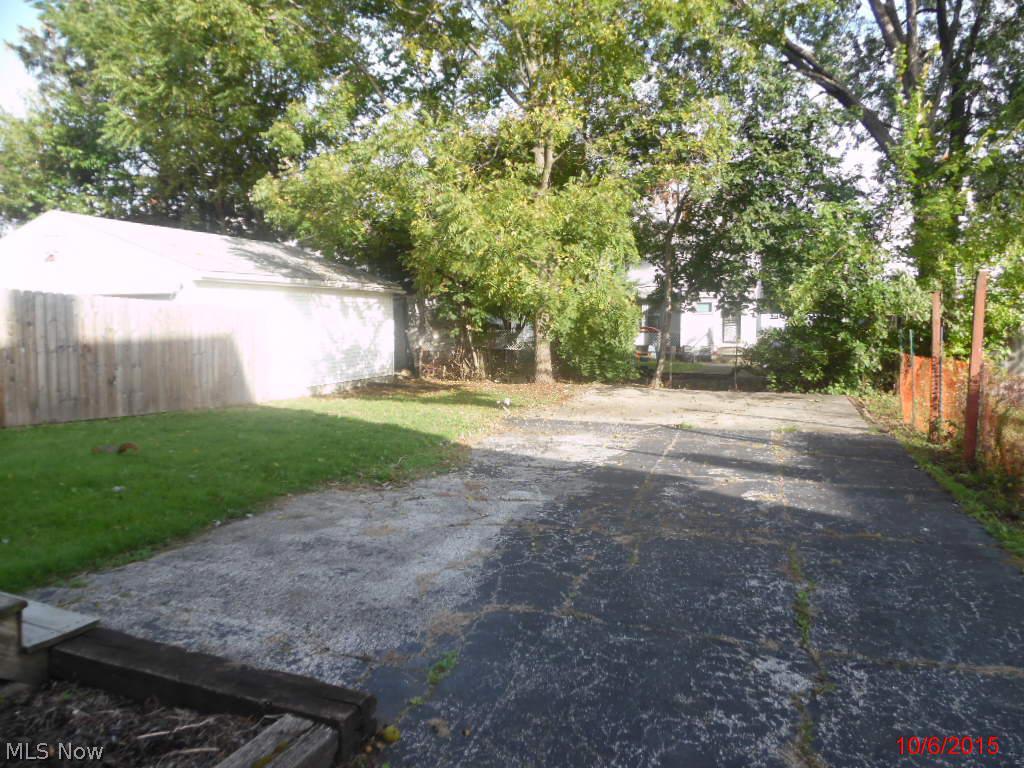 Brooklyn Realty Companys - Residential