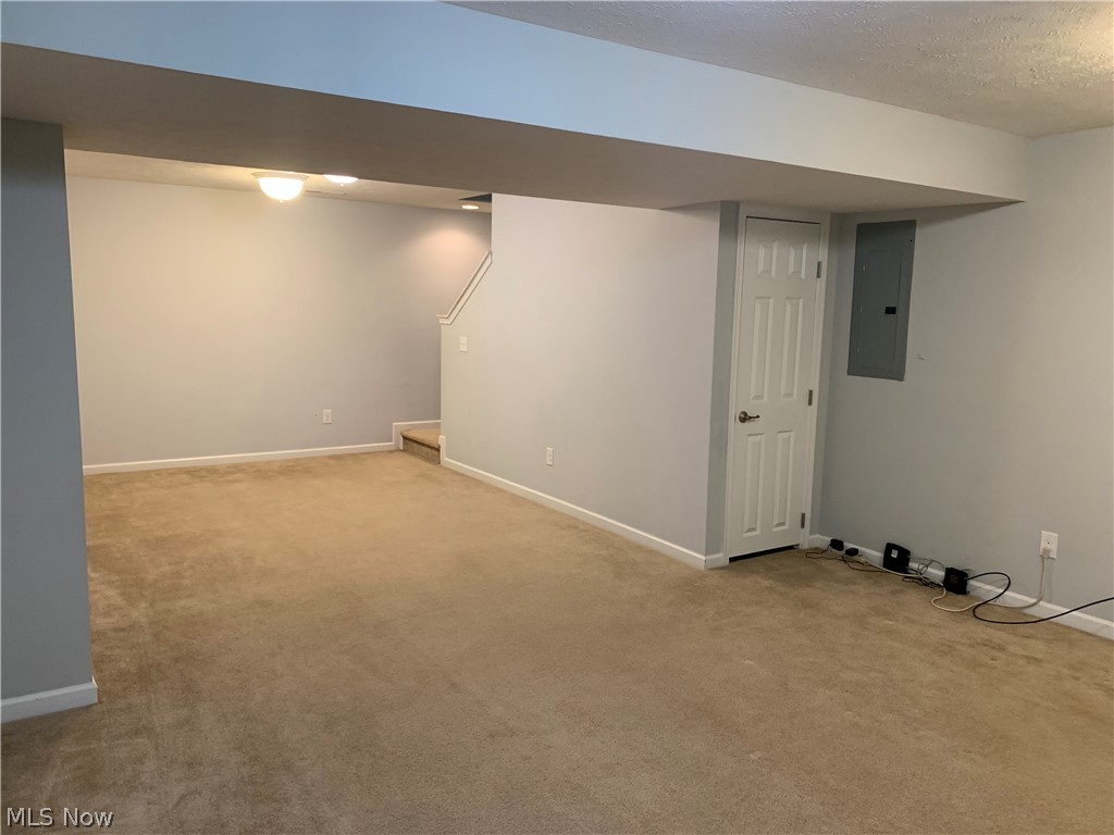 Hidden Lakes PUD Ph 01 - Residential Lease