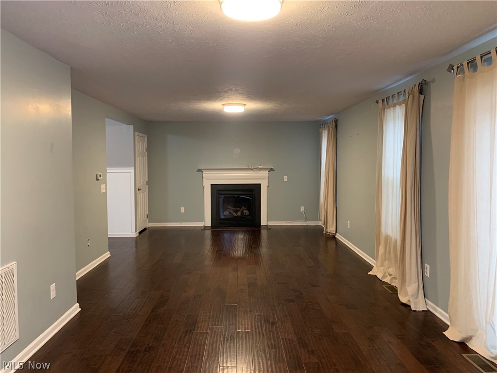 Hidden Lakes PUD Ph 01 - Residential Lease