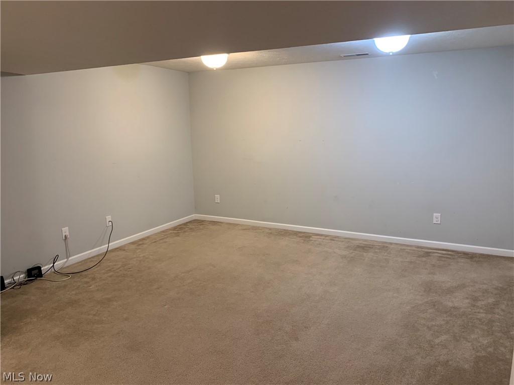 Hidden Lakes PUD Ph 01 - Residential Lease