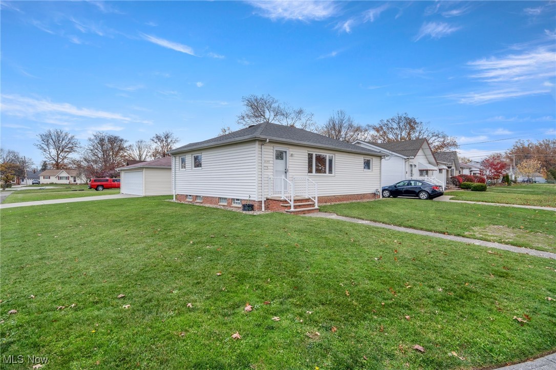 30305 Powell Road, Willowick, Ohio image 1