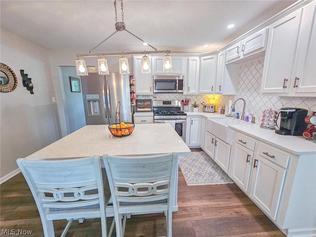 Village/Canfield - Residential