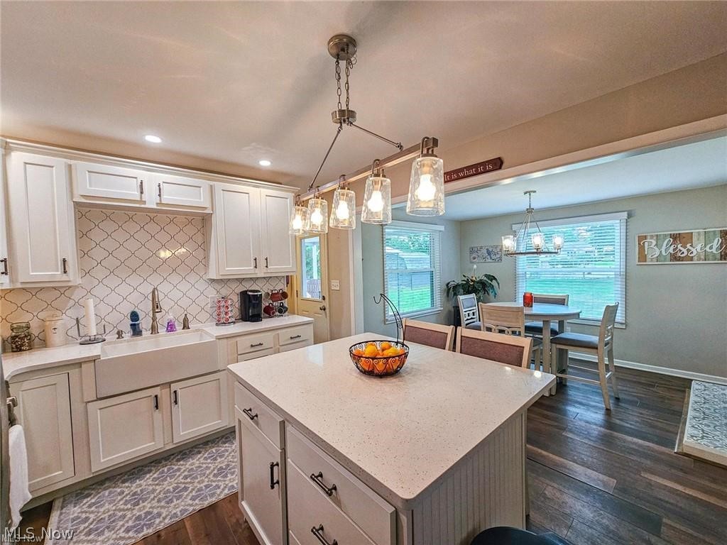 Village/Canfield - Residential