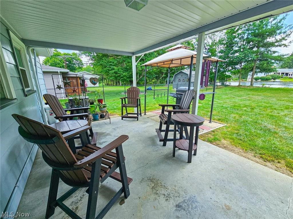 Village/Canfield - Residential