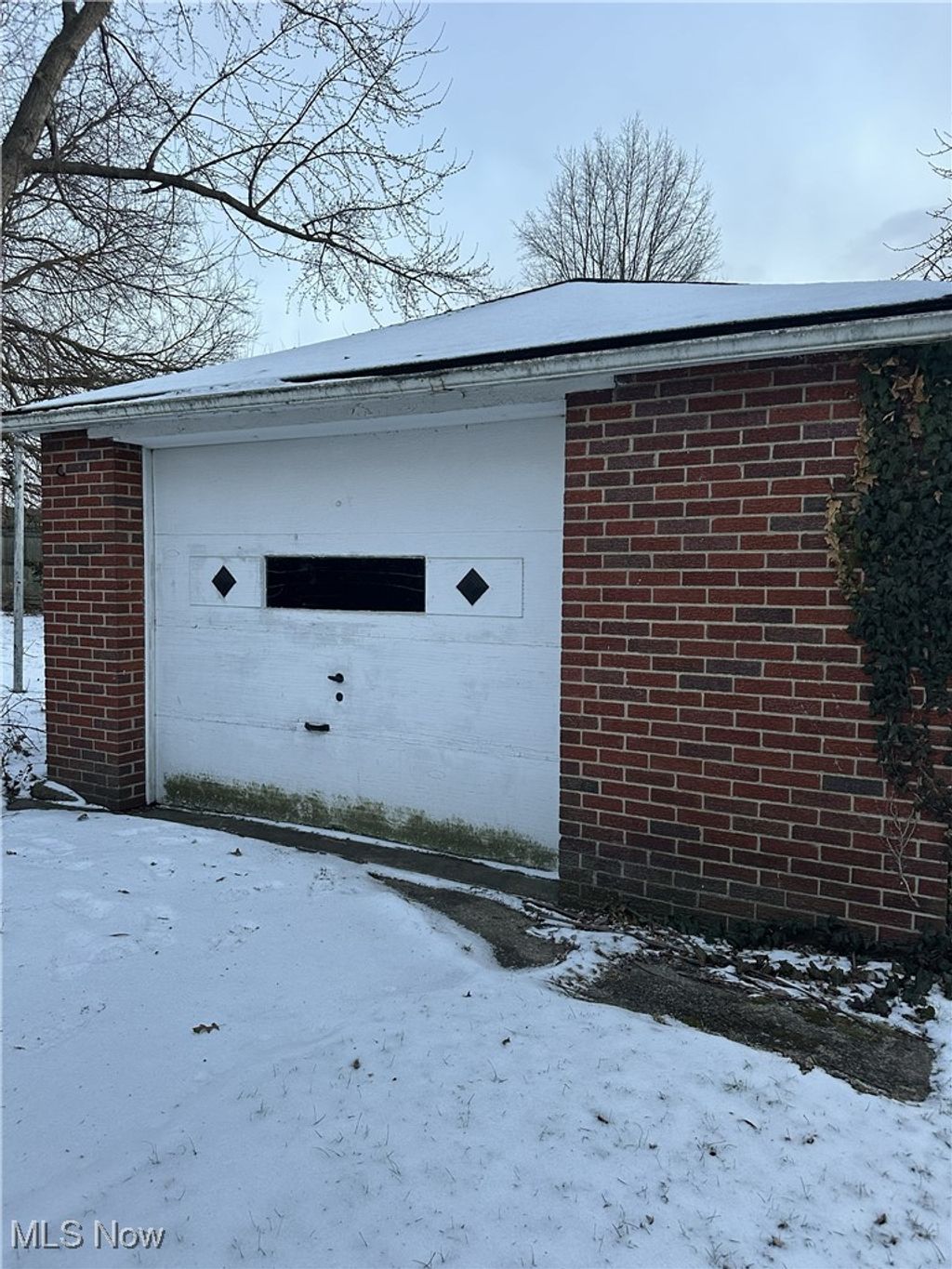 Photo of 2692 Taft Avenue, Youngstown, OH 44502 (MLS # 5183987)