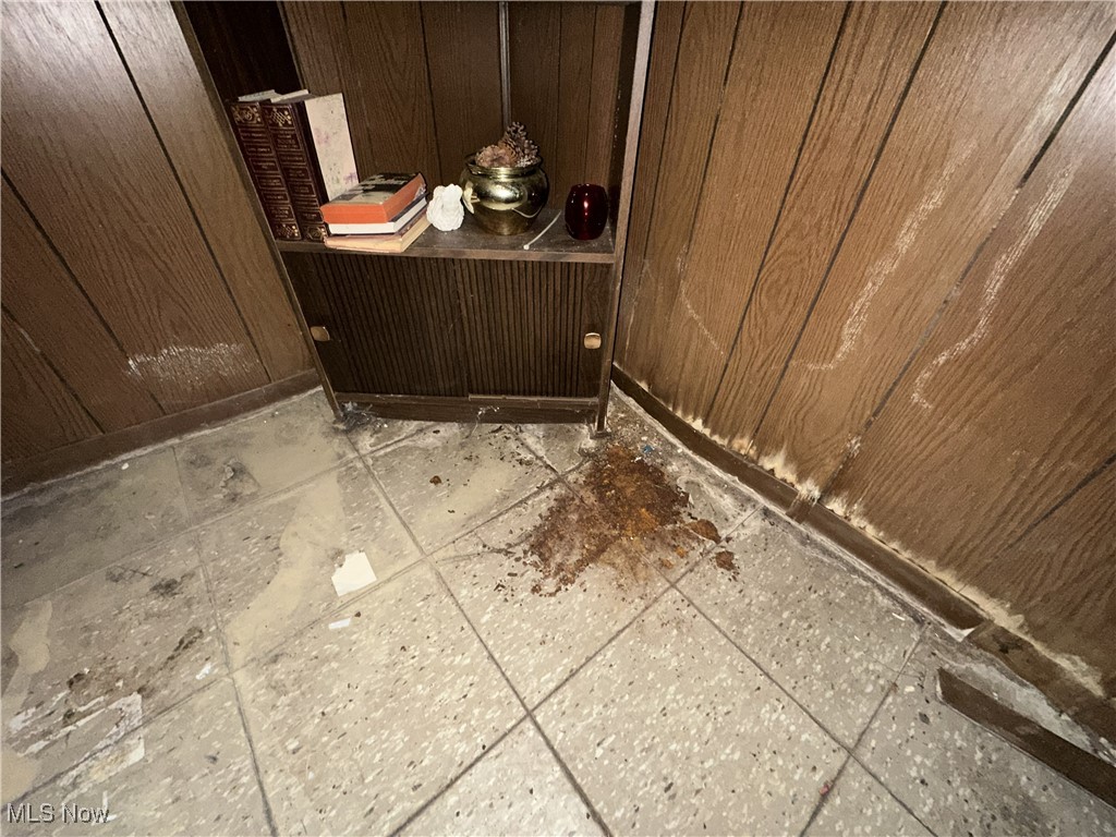 Lansingville - Residential