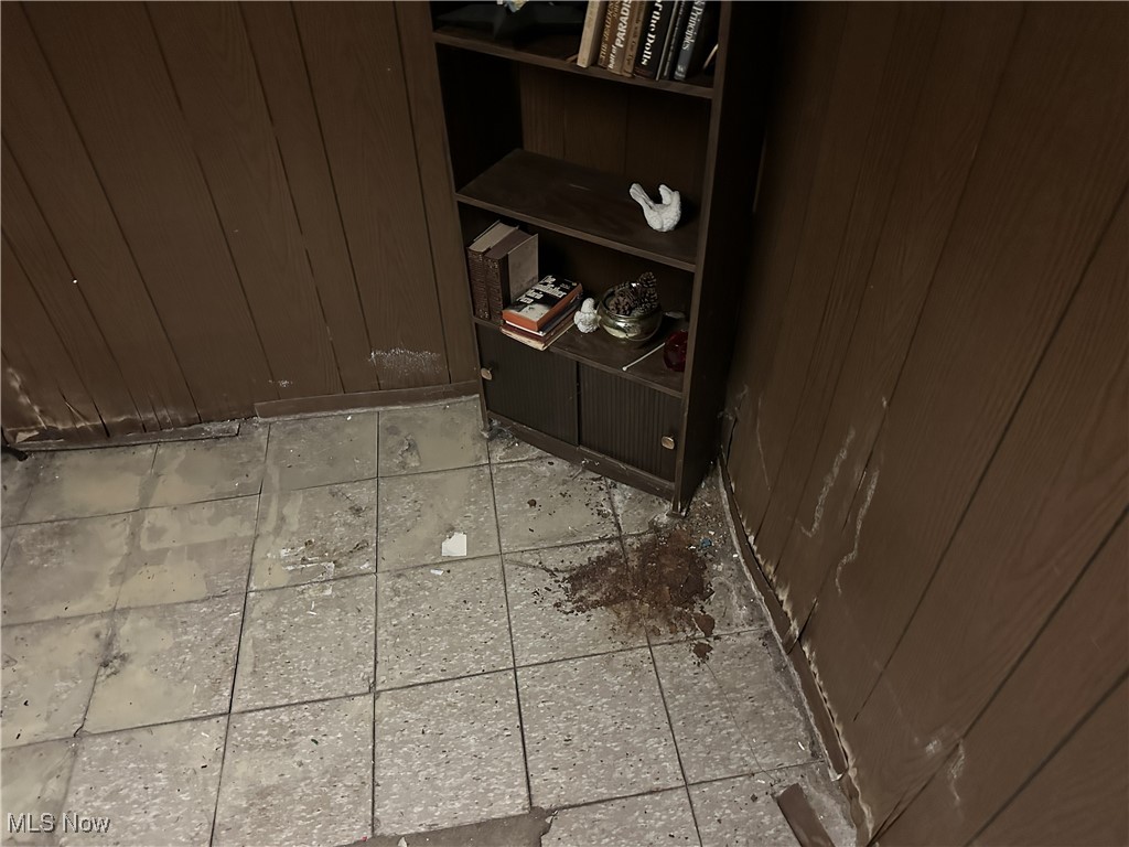 Lansingville - Residential