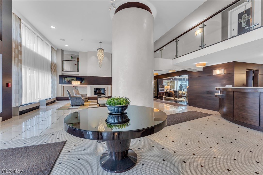 Carlyle Condo - Residential