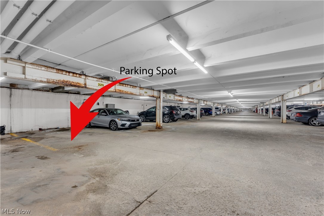 Carlyle Condo - Residential