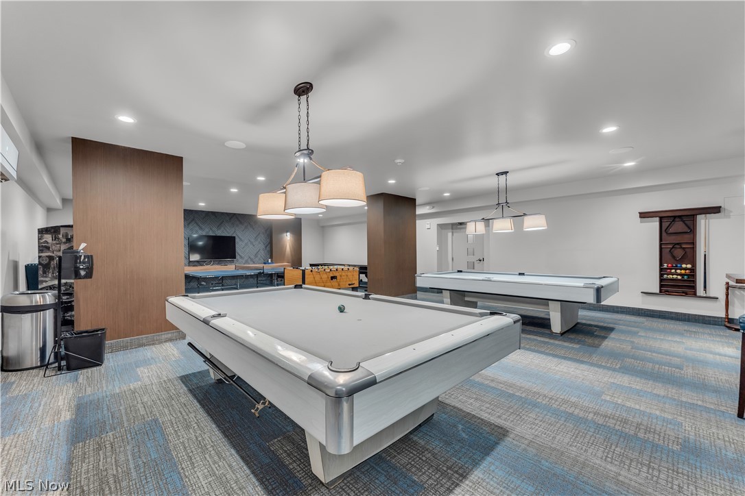 Carlyle Condo - Residential