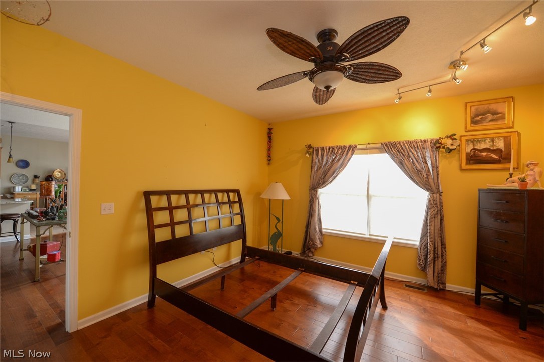 Lakes/Franklin Mills - Residential