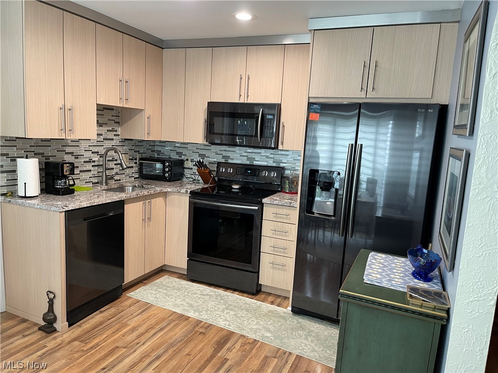 Chagrin Heights - Residential