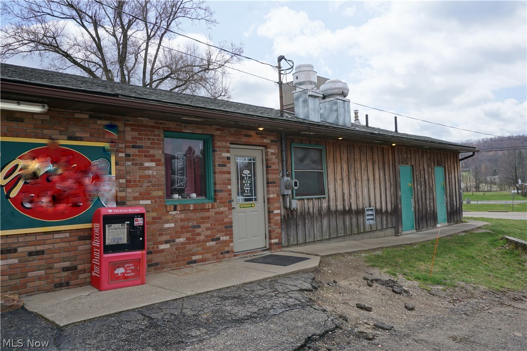 Wilmot - Commercial Sale