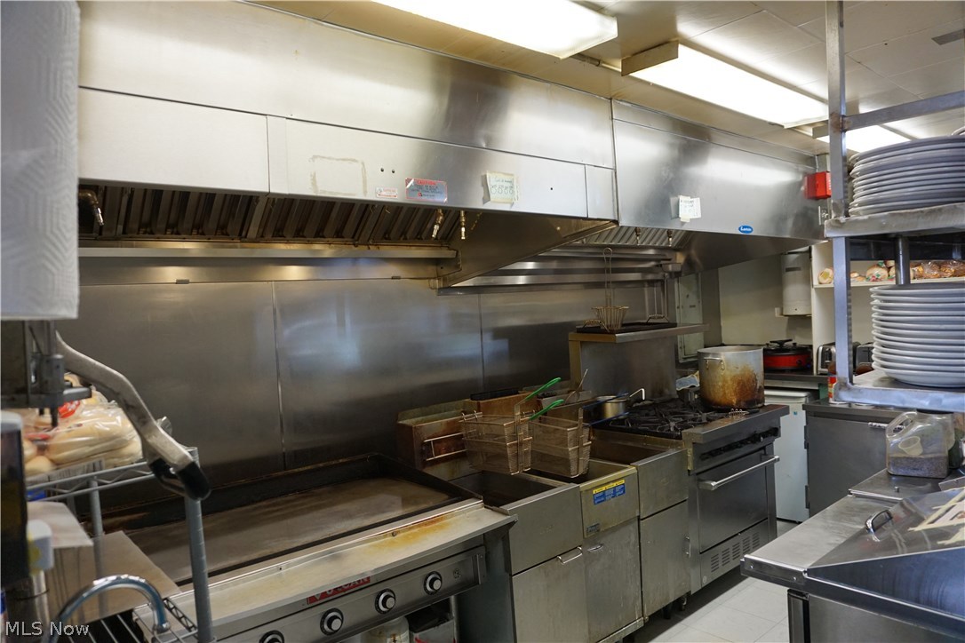 Wilmot - Commercial Sale