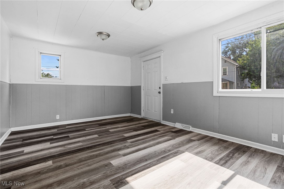 Kenwood - Residential Income
