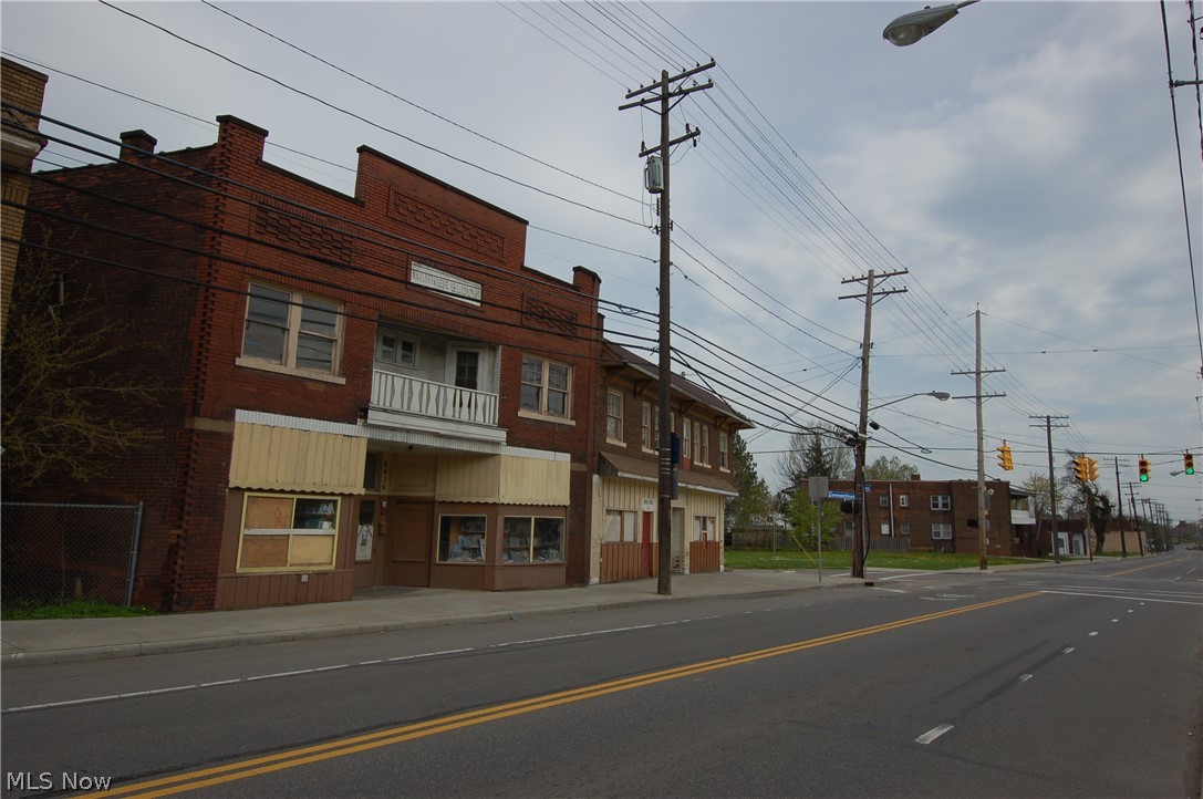 Warner Road Sub/A G Frisbies - Commercial Sale