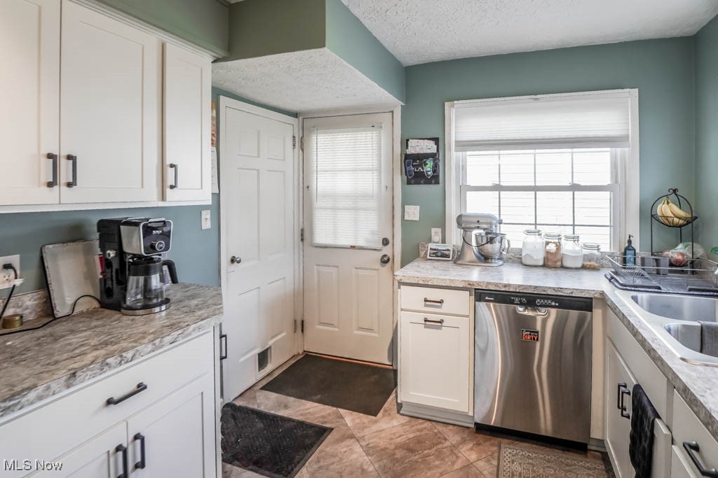 2691 Owaisa Road, Cuyahoga Falls, Ohio image 9