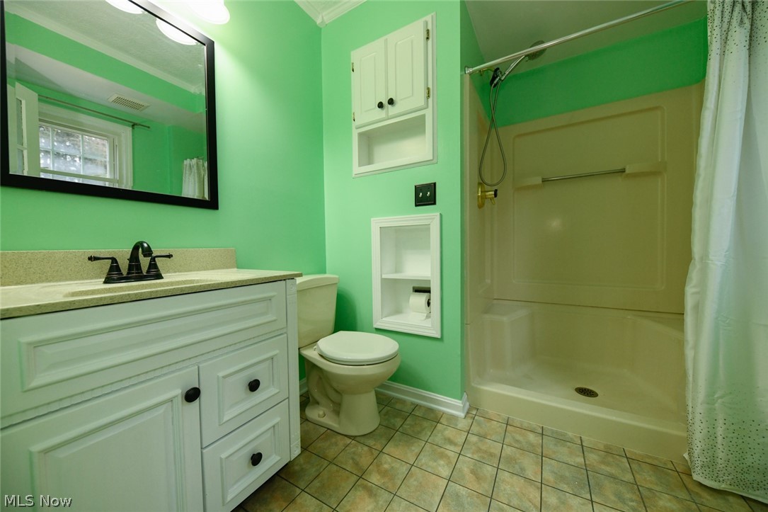 Back View Estate #2 - Residential