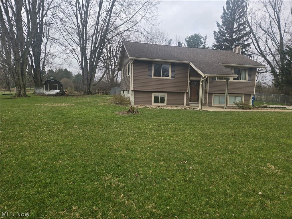 Photo of 19948 State Route 58, Wellington, OH 44090 (MLS # 5196813)