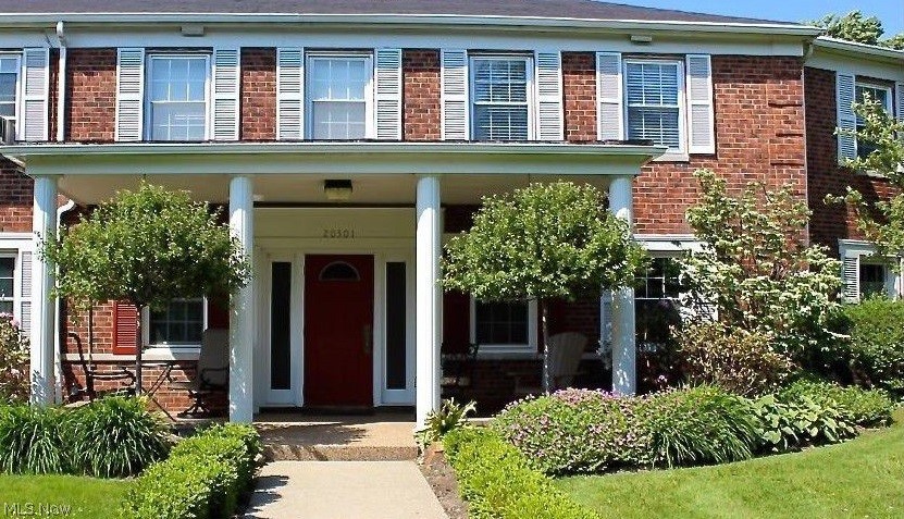 Shelburne Club Condo - Residential