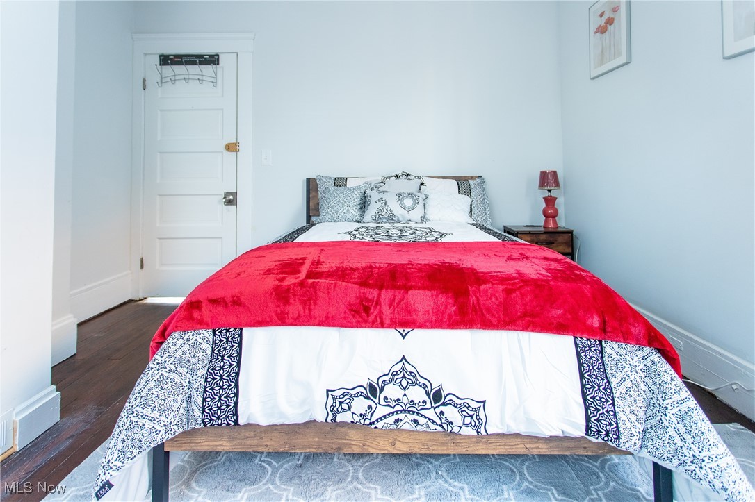 Ford & Holdens - Residential Lease