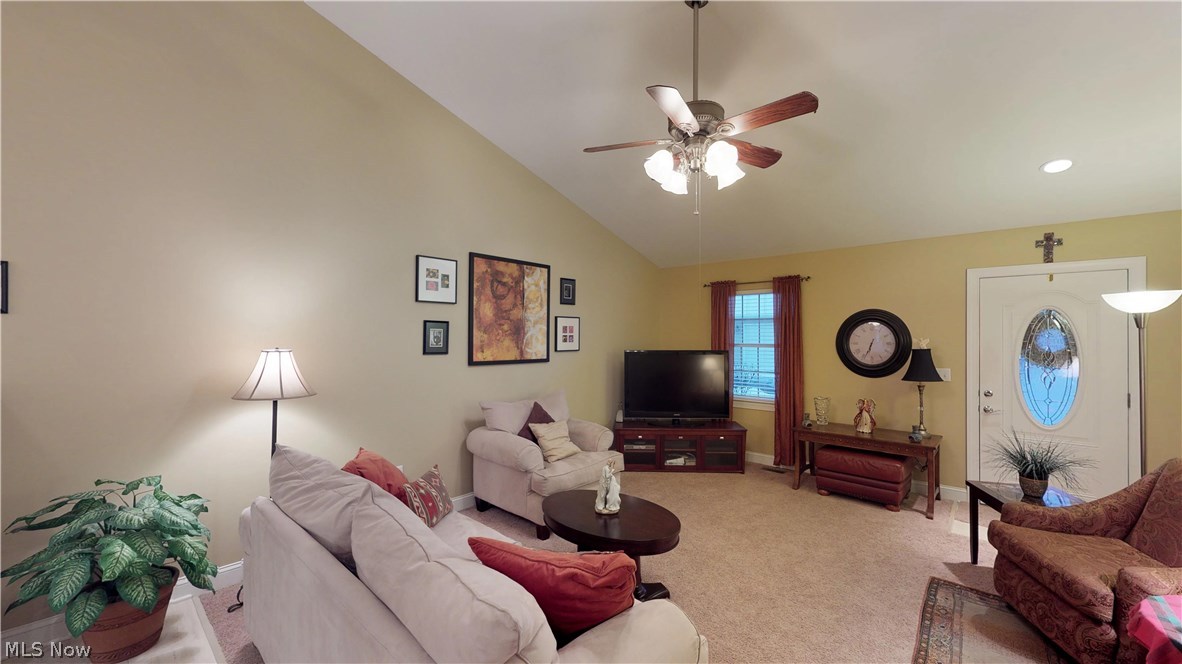 Nora Glen Condo - Residential