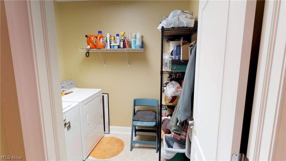 Nora Glen Condo - Residential