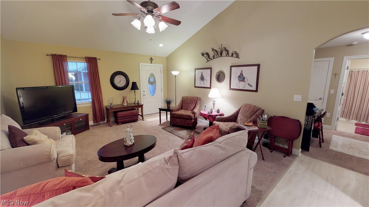 Nora Glen Condo - Residential