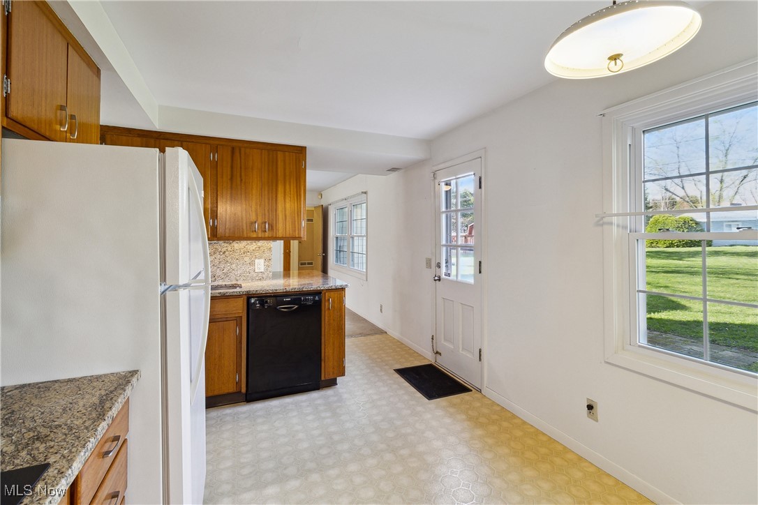 10 Robin Park Boulevard, Oberlin, Ohio image 6