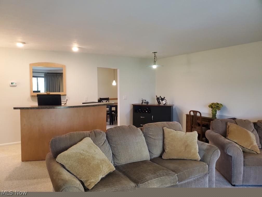 Pinewood Court Condos - Residential