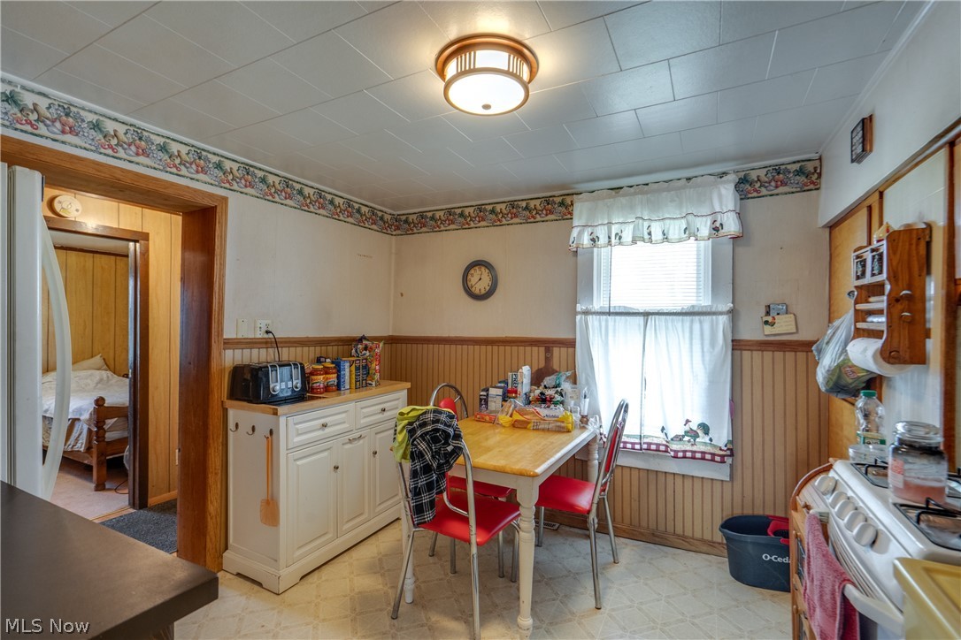 Barberton Homestead - Residential