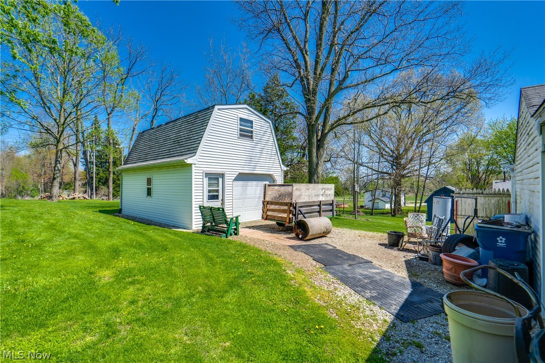 Barberton Homestead - Residential