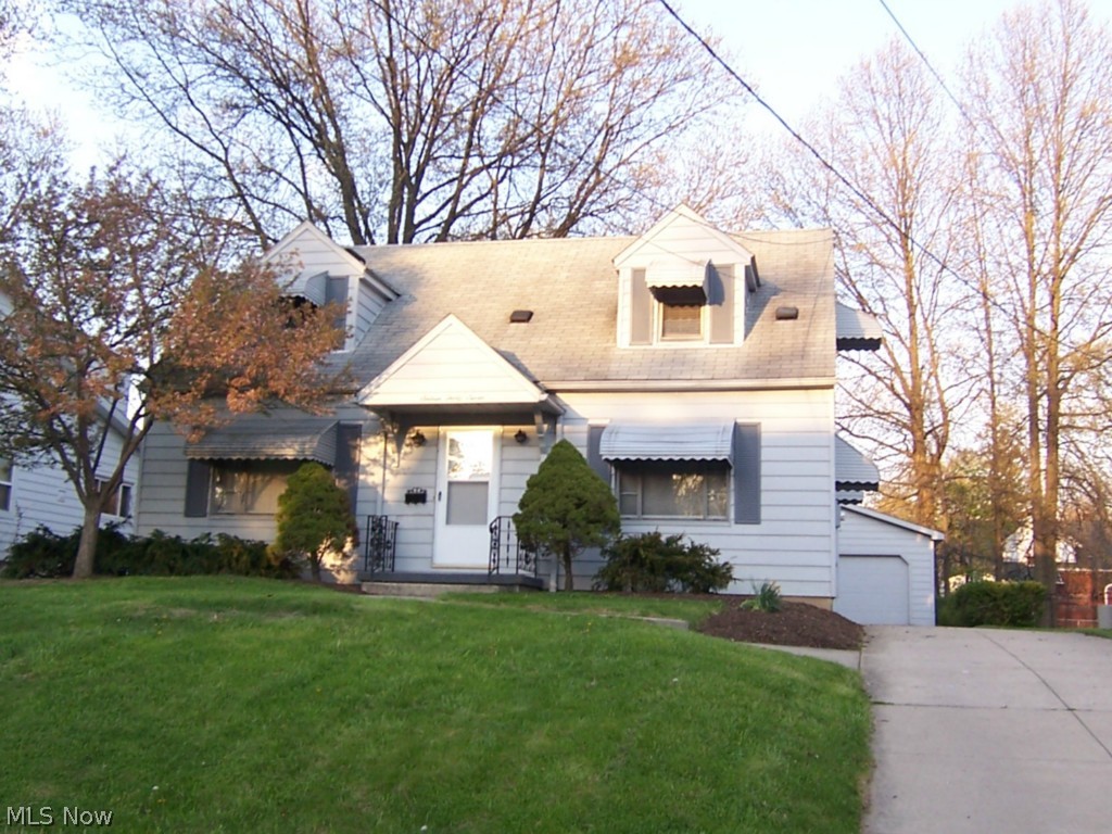 Comfortable stylish updated larger cape. Beautiful hardwood floor open and spacious kitchen. Newly updated full bath, featuring half bath on second floor.
Large formal dining room, full size basement. New furnace installed 4-15, two car garage, deep rear yard.
Near shopping, Cuy.Falls Market Center and Rt.8