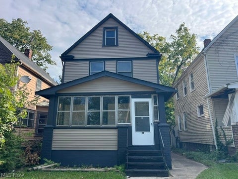Homes For Sale - 695 E 157th Street<br/> Cleveland, OH 44110