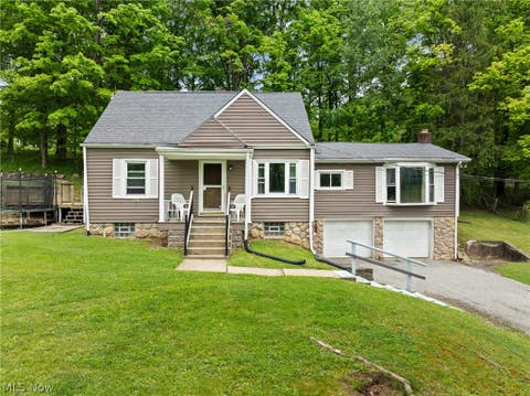 Homes For Sale - 54321 Colerain Pike<br/> Martins Ferry, OH 43935