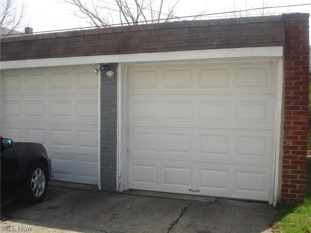 Walworth - Residential Income